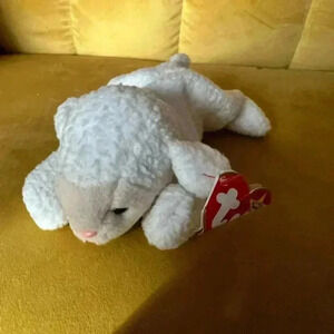 TY Beanie Baby -  FLEECE the Lamb (7.5 inch) - MWMT